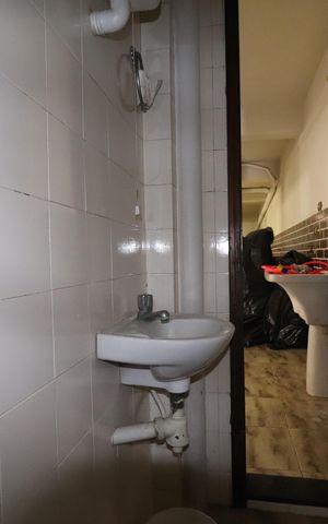 Casa à venda com 301m², 2 quartos e 4 vagasLavabo