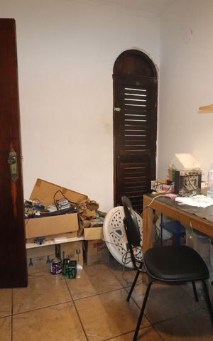 Casa à venda com 301m², 2 quartos e 4 vagasQuarto 3