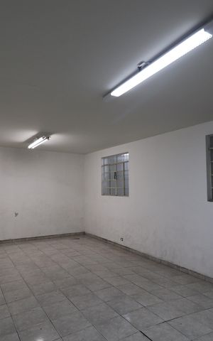 Casa à venda com 301m², 2 quartos e 4 vagasCasa  2 Quarto