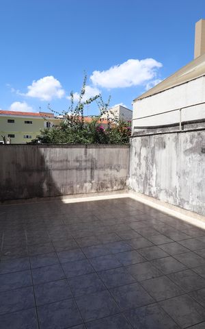 Casa à venda com 301m², 2 quartos e 4 vagasQuintal