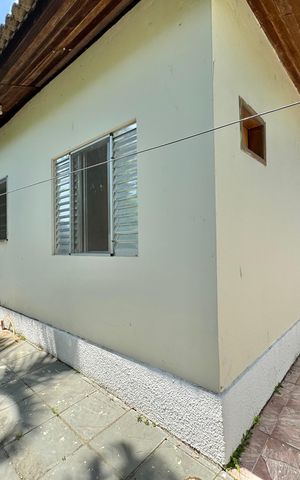 Casa de condomínio à venda com 190m², 3 quartos e 2 vagas Casa de condomínio à venda com 190m², 3 quartos e 2 vagasÁrea externa