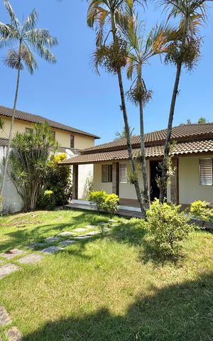 Casa de condomínio à venda com 190m², 3 quartos e 2 vagas Casa de condomínio à venda com 190m², 3 quartos e 2 vagasÁrea externa