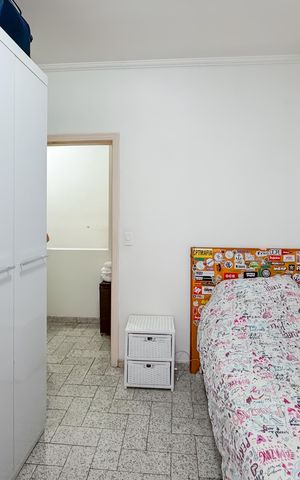 Casa à venda com 100m², 3 quartos e 2 vagas Casa à venda com 100m², 3 quartos e 2 vagasQuarto 1