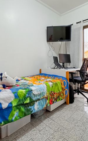 Casa à venda com 100m², 3 quartos e 2 vagas Casa à venda com 100m², 3 quartos e 2 vagasQuarto 2