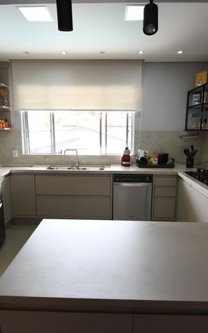 Casa à venda com 400m², 4 quartos e 5 vagasCozinha