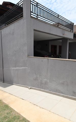 Casa à venda com 400m², 4 quartos e 5 vagasGaragem
