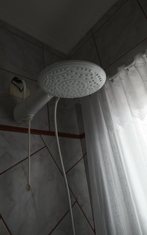 Casa à venda com 400m², 4 quartos e 5 vagasBanheiro 4