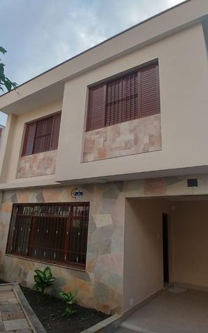 Casa para alugar com 180m², 3 quartos e 2 vagas Casa para alugar com 180m², 3 quartos e 2 vagasGaragem