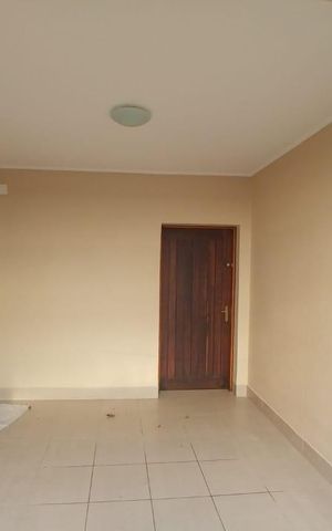 Casa para alugar com 180m², 3 quartos e 2 vagas Casa para alugar com 180m², 3 quartos e 2 vagasGaragem
