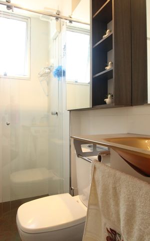 Apartamento à venda com 100m², 2 quartos e 2 vagasBanheiro Social