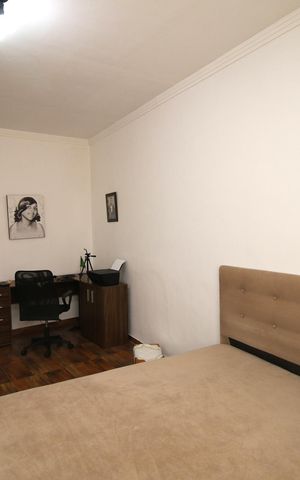 Apartamento à venda com 80m², 2 quartos e sem vagaSala