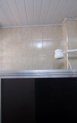 Apartamento à venda com 80m², 2 quartos e sem vagaBanheiro