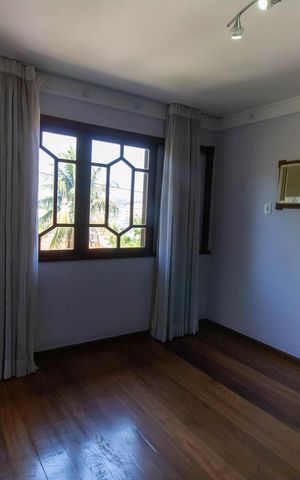 Casa de condomínio à venda com 368m², 3 quartos e 6 vagasSuíte 1