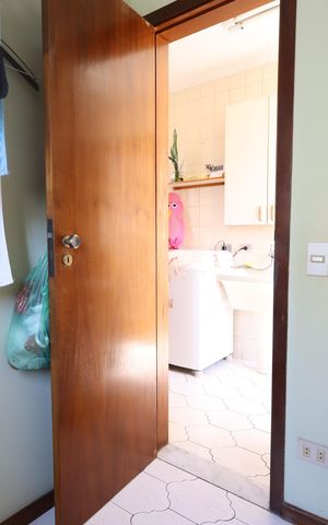 Apartamento à venda com 213m², 4 quartos e 2 vagasQuarto de Serviço