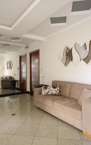 Apartamento à venda com 213m², 4 quartos e 2 vagasÁrea comum - Hall social