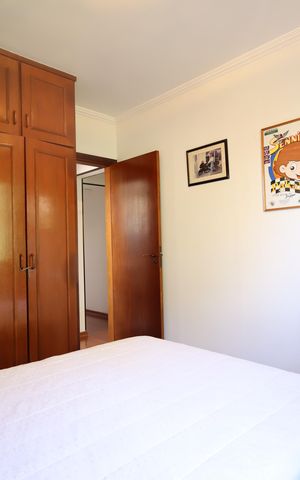 Apartamento à venda com 213m², 4 quartos e 2 vagasQuarto 2