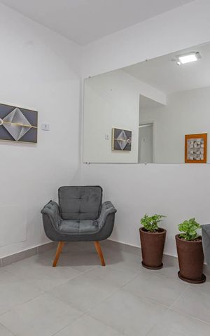 Apartamento à venda com 27m², 1 quarto e sem vagaÁrea comum