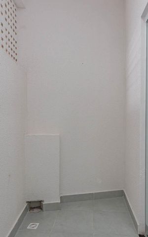 Apartamento à venda com 29m², 1 quarto e sem vagaÁrea de Serviço