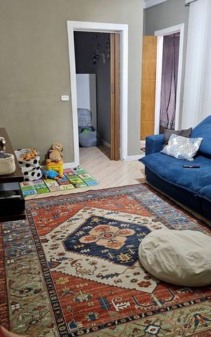 Casa à venda com 150m², 2 quartos e 2 vagas Casa à venda com 150m², 2 quartos e 2 vagasSala