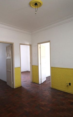 Apartamento à venda com 90m², 3 quartos e sem vagaSala