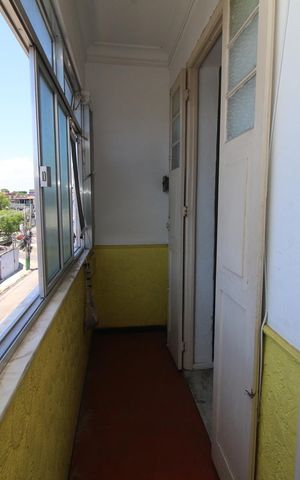 Apartamento à venda com 90m², 3 quartos e sem vagavaranda