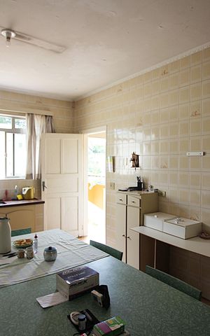 Casa à venda com 330m², 2 quartos e 4 vagasCozinha