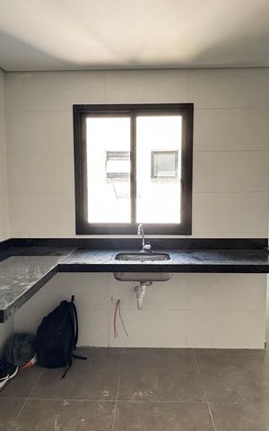 Apartamento à venda com 106m², 2 quartos e 2 vagas Apartamento à venda com 106m², 2 quartos e 2 vagasCozinha