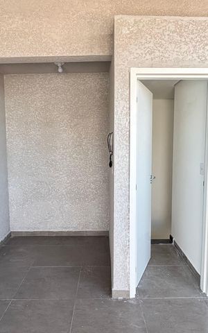 Apartamento à venda com 106m², 2 quartos e 2 vagas Apartamento à venda com 106m², 2 quartos e 2 vagasCobertura - Area de Serviço
