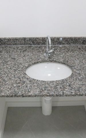 Apartamento para alugar com 40m², 2 quartos e sem vagaBanheiro