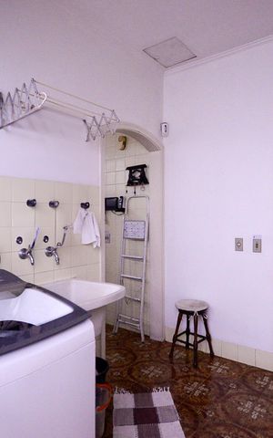 Casa à venda com 560m², 5 quartos e 4 vagasÁrea de Serviço