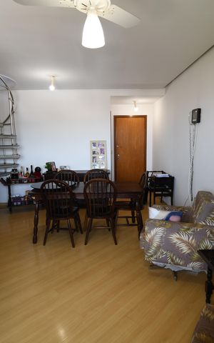 Apartamento à venda com 180m², 4 quartos e 2 vagasSala 