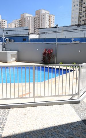 Apartamento à venda com 180m², 4 quartos e 2 vagasÁrea comum - Piscina