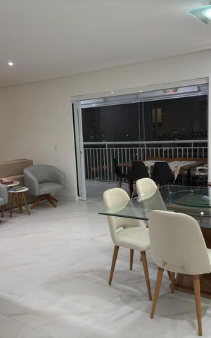 Apartamento à venda com 125m², 3 quartos e 3 vagas Apartamento à venda com 125m², 3 quartos e 3 vagasSala