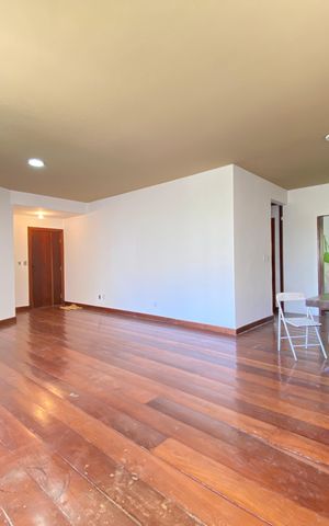 Apartamento para alugar com 196m², 3 quartos e 2 vagas Apartamento para alugar com 196m², 3 quartos e 2 vagasSala