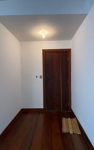 Apartamento para alugar com 196m², 3 quartos e 2 vagas Apartamento para alugar com 196m², 3 quartos e 2 vagasSala