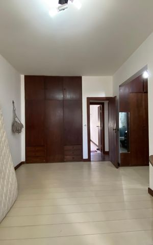 Apartamento para alugar com 196m², 3 quartos e 2 vagas Apartamento para alugar com 196m², 3 quartos e 2 vagasQuarto 3