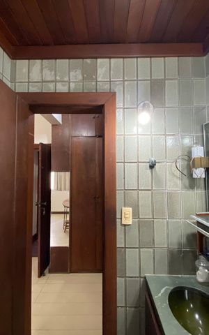 Apartamento para alugar com 196m², 3 quartos e 2 vagas Apartamento para alugar com 196m², 3 quartos e 2 vagasBanheiro do Quarto 3