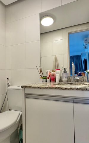 Apartamento à venda com 83m², 2 quartos e 1 vagaSuíte - Banheiro