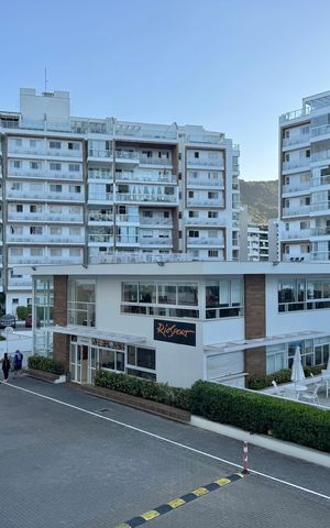 Apartamento à venda com 83m², 2 quartos e 1 vagaVaranda - Vista