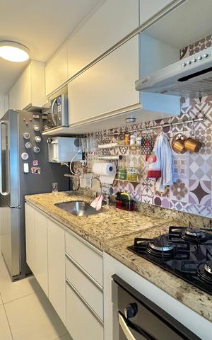 Apartamento à venda com 83m², 2 quartos e 1 vagaCozinha e Área de Serviço