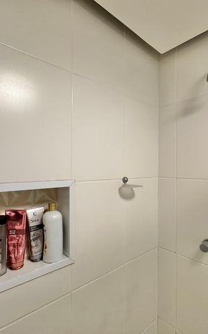 Apartamento à venda com 83m², 2 quartos e 1 vagaBanheiro Social