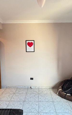 Casa à venda com 221m², 3 quartos e 2 vagas Casa à venda com 221m², 3 quartos e 2 vagasQuarto 2