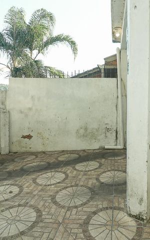 Casa à venda com 200m², 4 quartos e 1 vagaGaragem