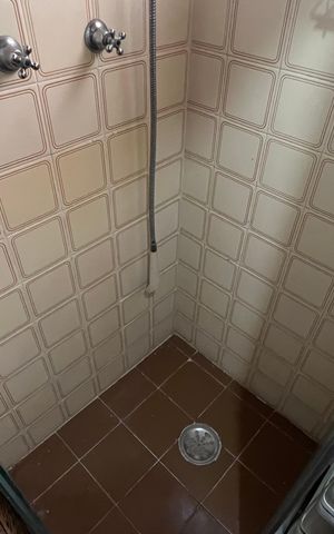 Apartamento à venda com 83m², 3 quartos e 1 vaga Apartamento à venda com 83m², 3 quartos e 1 vagaBanheiro da Suíte