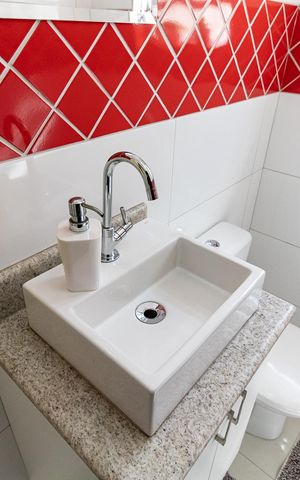Casa à venda com 239m², 3 quartos e 6 vagas Casa à venda com 239m², 3 quartos e 6 vagasLavabo