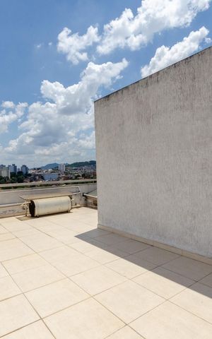 Casa para alugar com 390m², 3 quartos e 6 vagasTerraço