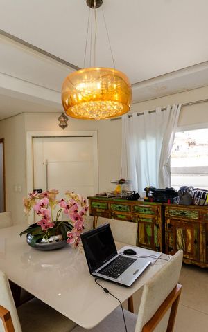 Casa para alugar com 390m², 3 quartos e 6 vagasSala de jantar