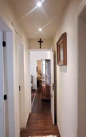 Apartamento à venda com 220m², 4 quartos e 1 vaga Apartamento à venda com 220m², 4 quartos e 1 vagaCorredor