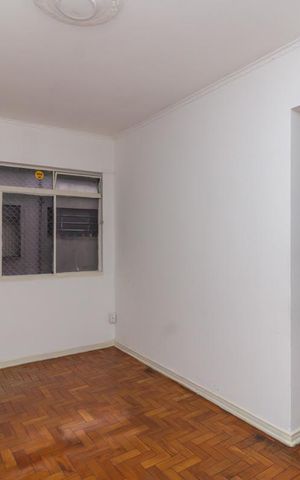 Apartamento para alugar com 80m², 2 quartos e 1 vaga Apartamento para alugar com 80m², 2 quartos e 1 vagaSala
