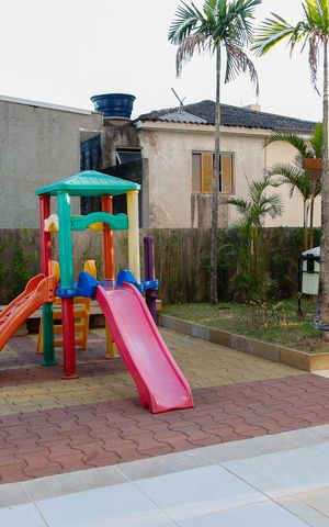 Apartamento para alugar com 117m², 2 quartos e 2 vagas Apartamento para alugar com 117m², 2 quartos e 2 vagasÁrea comum - Playground
